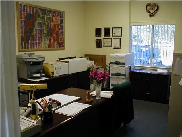 More Photos Of 135 Benning St, Destin Office For Sale