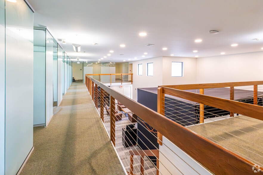 More Photos Of 682 US-202, Bridgewater Office For Sale