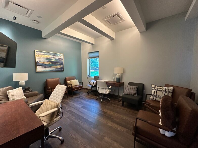 More Photos Of 1835 E Southlake Blvd, Southlake Medical For Sale