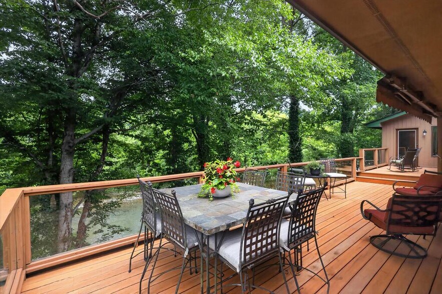 More Photos Of 19080 N Fork River Rd, Abingdon Specialty For Sale