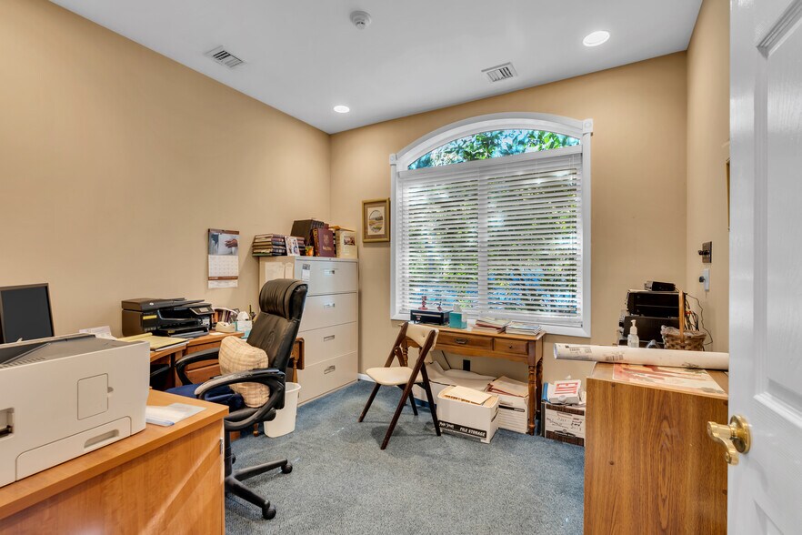 More Photos Of 150 W Veterans Hwy, Jackson Funeral Home For Sale