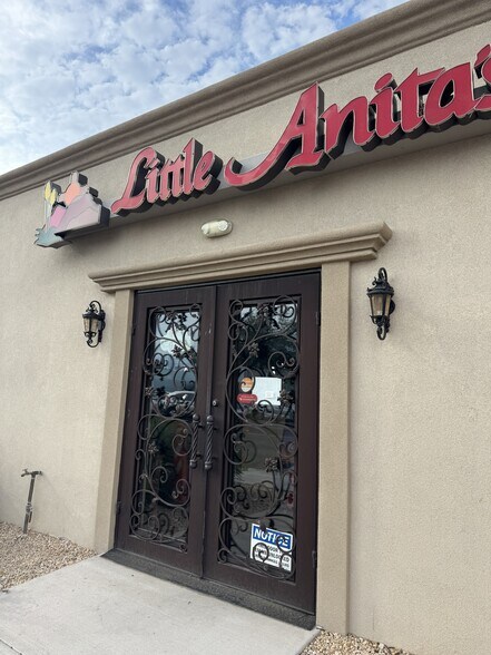 More Photos Of 1516 E Thomas Rd, Phoenix Restaurant For Sale