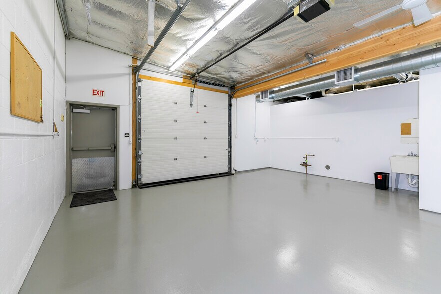 More Photos Of 1105 1st Ave N, Billings Storefront Retail Office For Sale