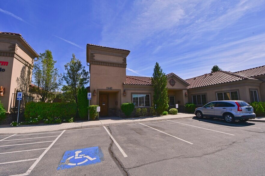 More Photos Of 2440 Vassar St, Reno Office For Lease