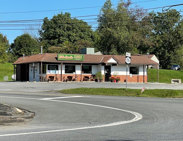 Primary Photo Of 2850 State Route 17K, Middletown Restaurant For Sale