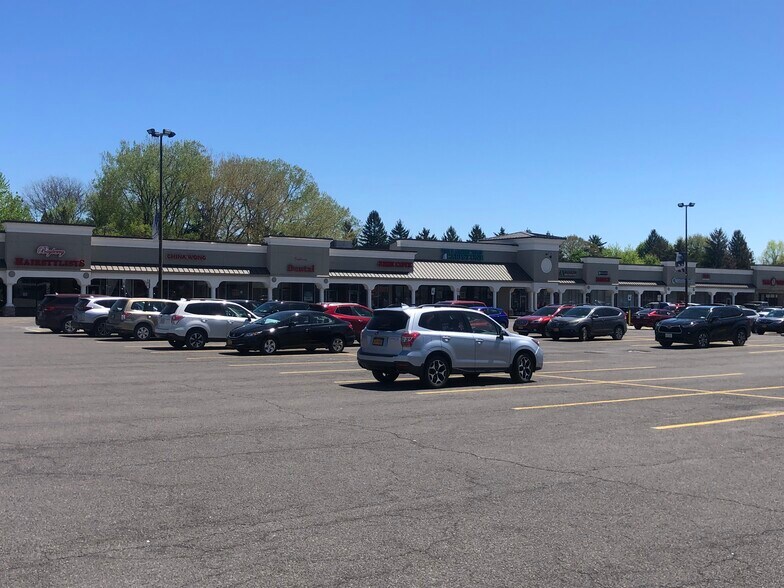 More Photos Of 7608 Oswego Rd, Liverpool Unknown For Lease