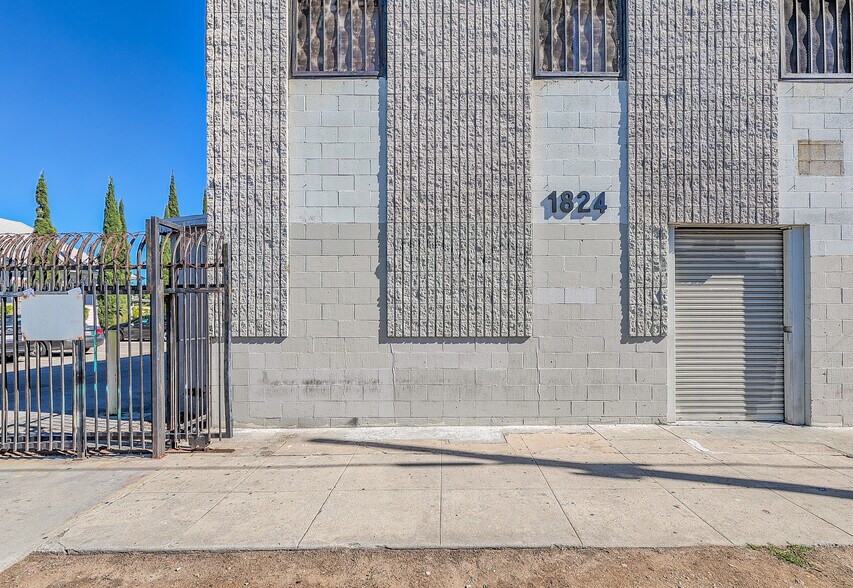 More Photos Of 1824 Magnolia Ave, Los Angeles Distribution For Lease
