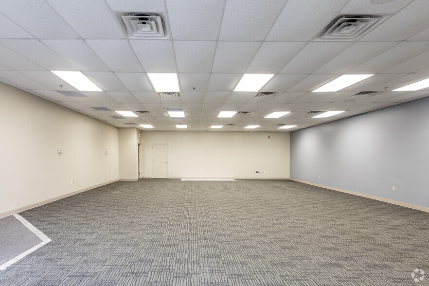 More Photos Of 1111 Park Ave, Baltimore Apartments For Lease