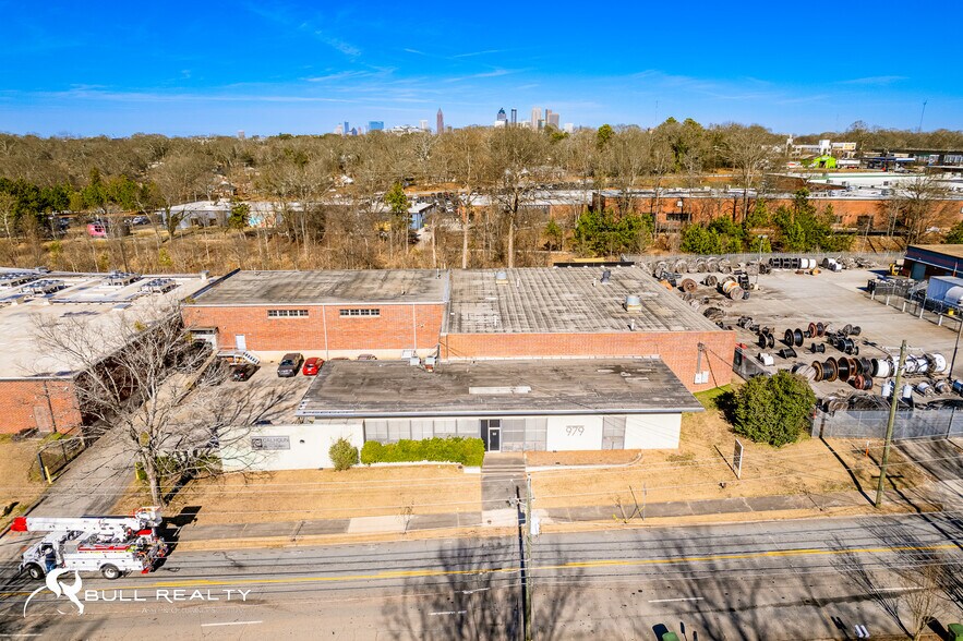 More Photos Of 979 Donnelly Ave SW, Atlanta Warehouse For Sale
