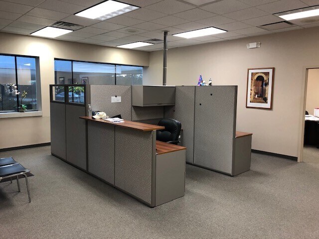 More Photos Of 140 Adams Ave, Hauppauge Medical For Sale