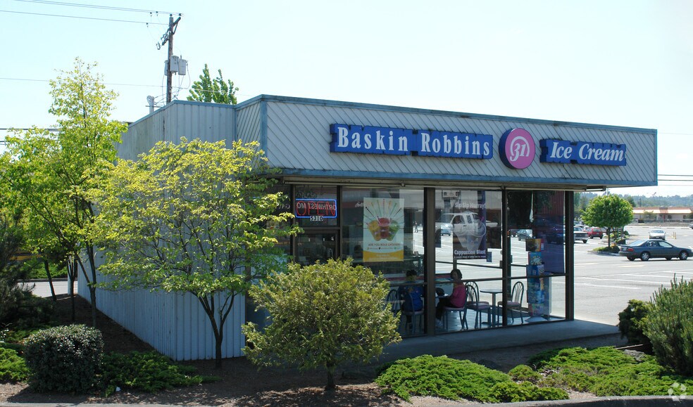 More Photos Of 5310 Pacific Hwy E, Fife Fast Food For Lease