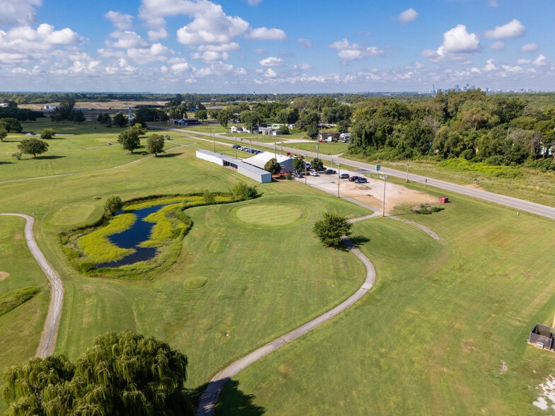 More Photos Of 3500 Kingshighway, East Saint Louis Golf Course Driving Range For Sale