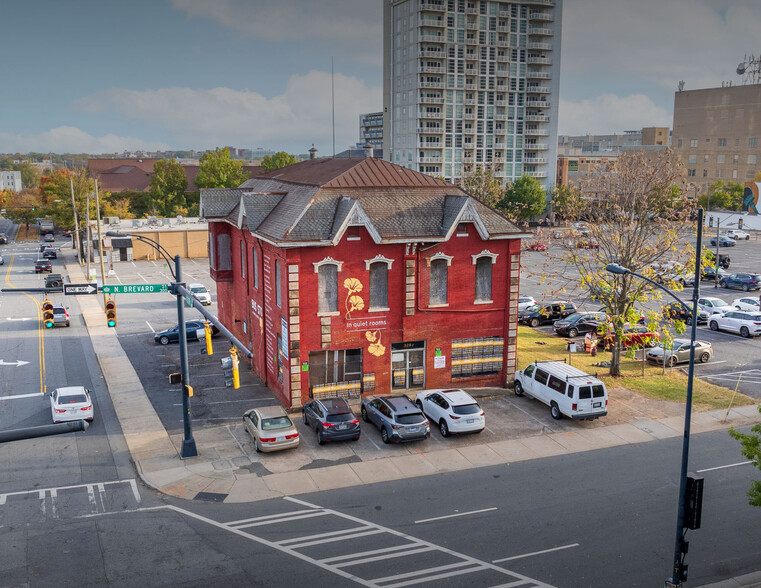 Primary Photo Of 328 N Brevard St, Charlotte Freestanding For Lease