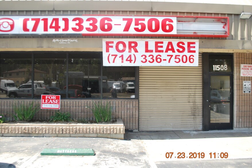 More Photos Of 11500-11510 E Whittier Blvd, Whittier Storefront For Lease