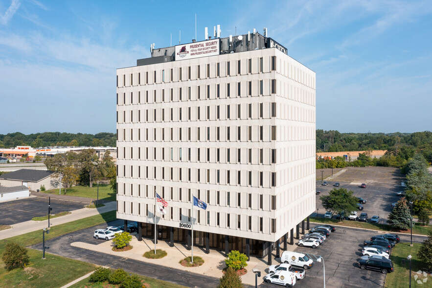 Primary Photo Of 20600 Eureka Rd, Taylor Office For Lease