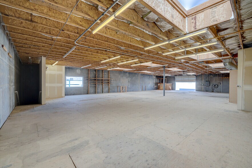 More Photos Of 5461 Arville St, Las Vegas Warehouse For Lease