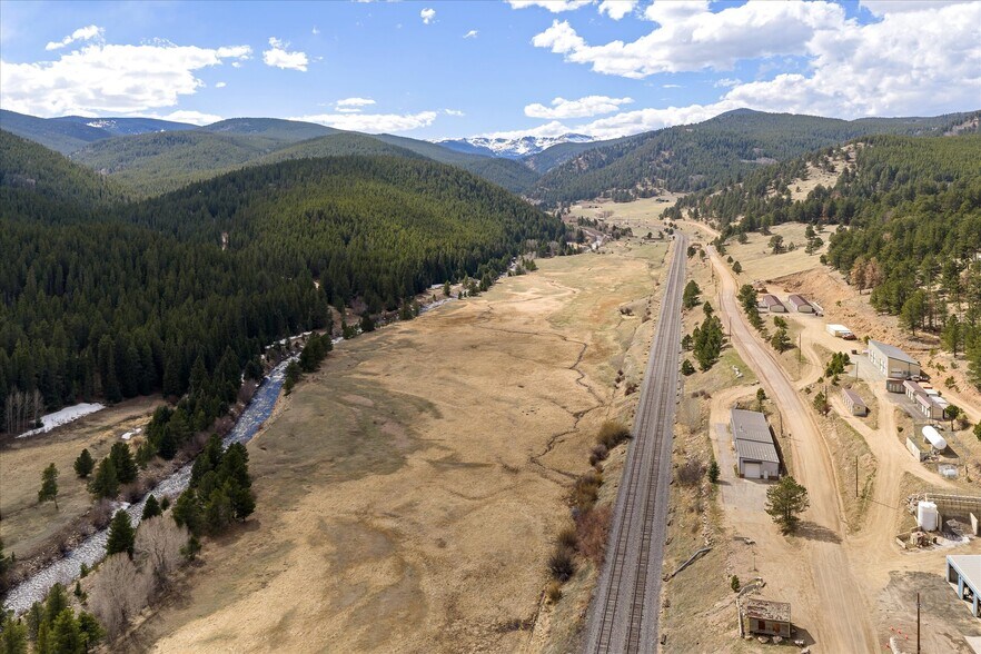 More Photos Of 182 Tolland rd, Rollinsville Self Storage For Sale