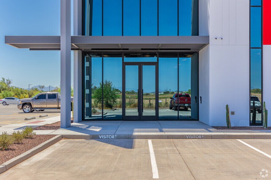 More Photos Of 9701 N 151st Ave, Waddell Warehouse For Sale