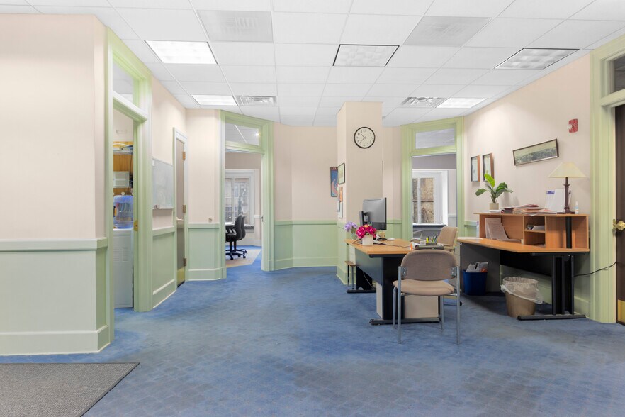 More Photos Of 126 State St, Albany Loft Creative Space For Sale