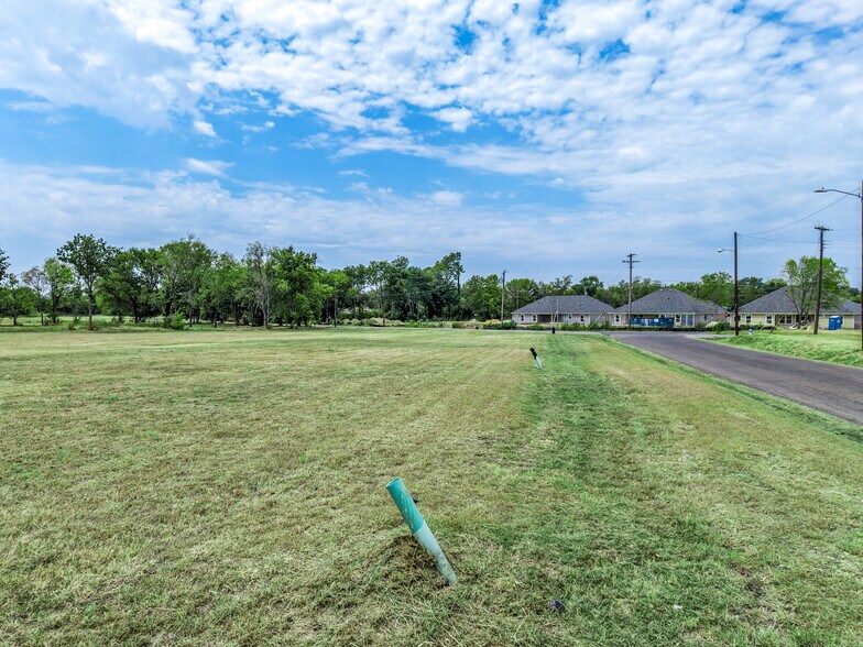 More Photos Of 0 Frank St, Terrell Land For Sale