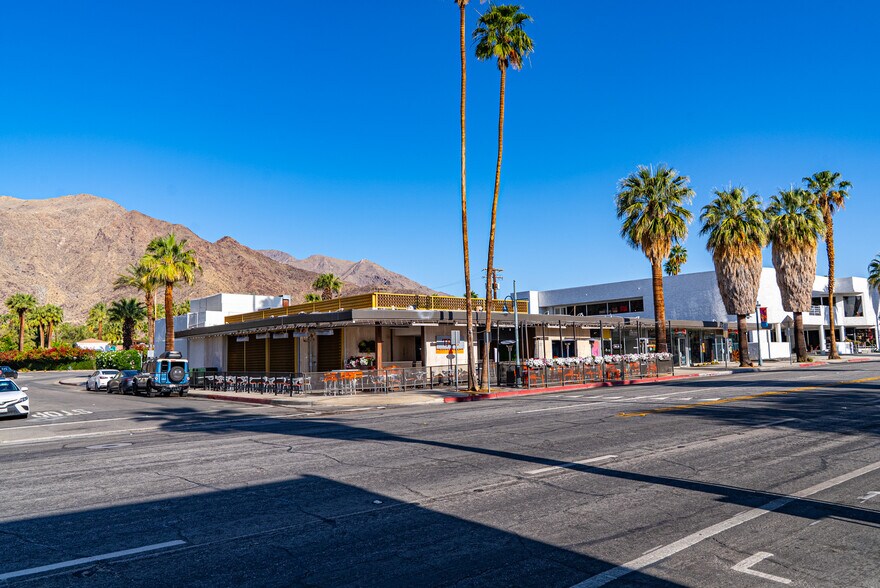 More Photos Of 707-745 N Palm Canyon Dr, Palm Springs Restaurant For Lease