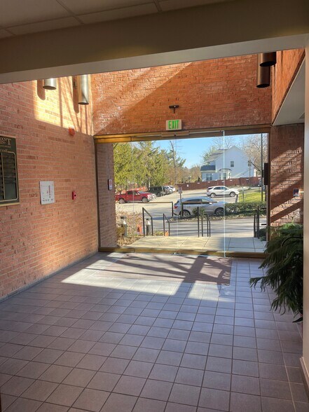 More Photos Of 600 Fairmount Ave, Towson Loft Creative Space For Sale