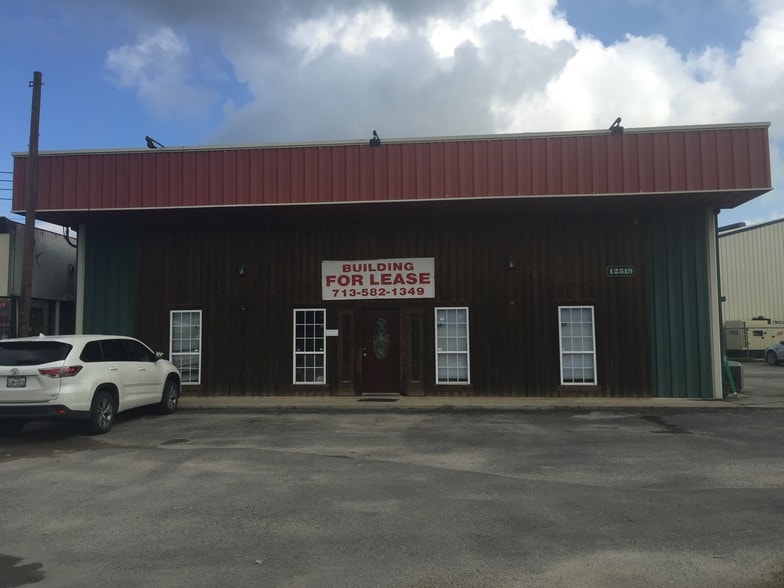 More Photos Of 12319 FM 1960, Huffman General Retail For Lease
