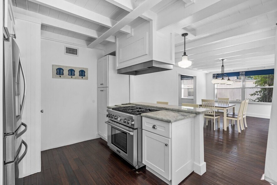 More Photos Of 126 NE 4th Ave, Delray Beach Apartments For Sale