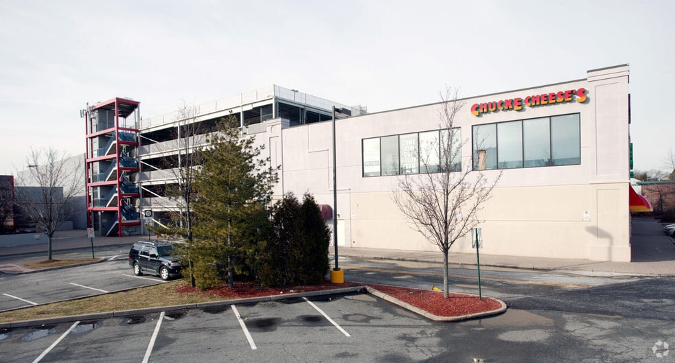 More Photos Of 143 Rt-10, East Hanover Unknown For Lease