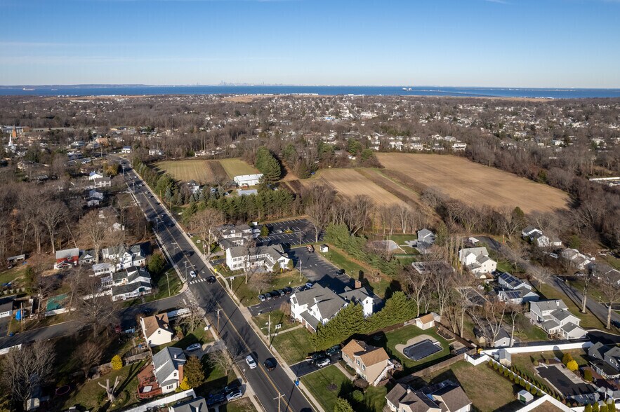 More Photos Of 107 Tindall Rd, Middletown Office For Lease