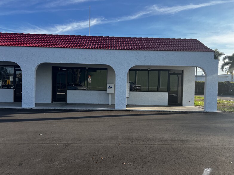 Primary Photo Of 4131 S Us-1 Hwy, Fort Pierce Unknown For Lease