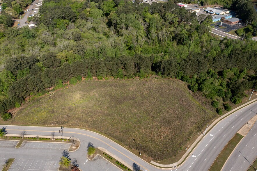 More Photos Of Lake Valley Rd @ Yadkin Rd, Fayetteville Land For Sale