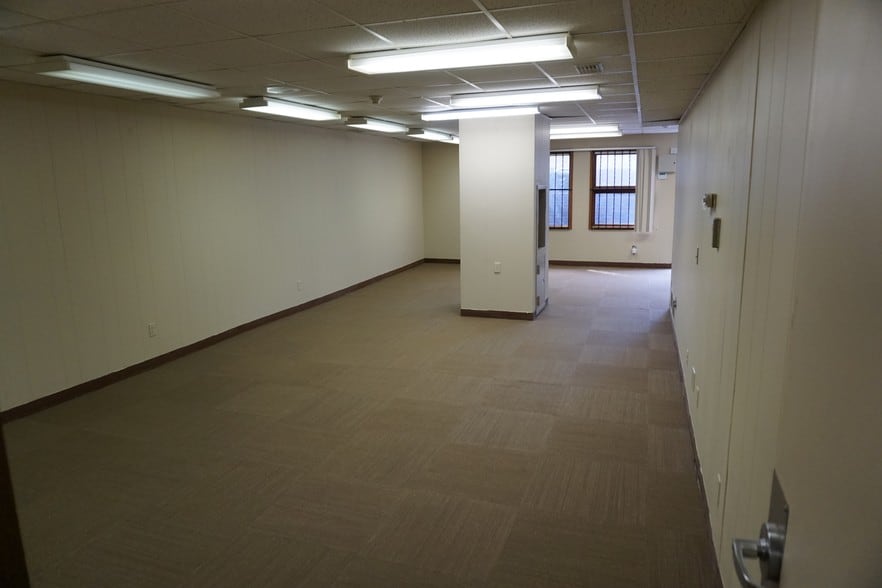 More Photos Of 49 Pearl St, Brockton Medical For Lease