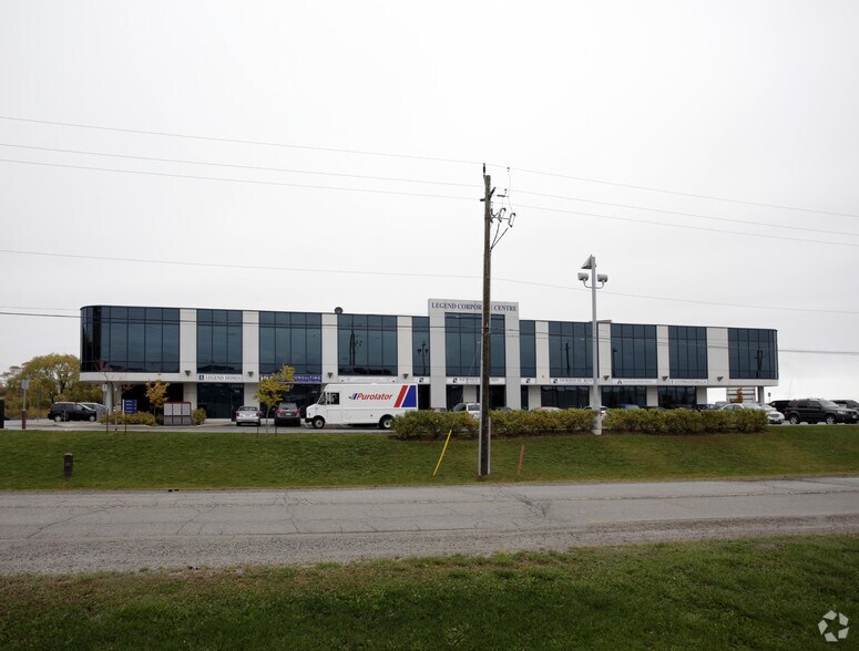 More Photos Of 1660 North Service Rd E, Oakville Office For Sale