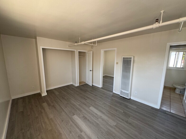 More Photos Of 5022 W Washington Blvd, Los Angeles Apartments For Sale