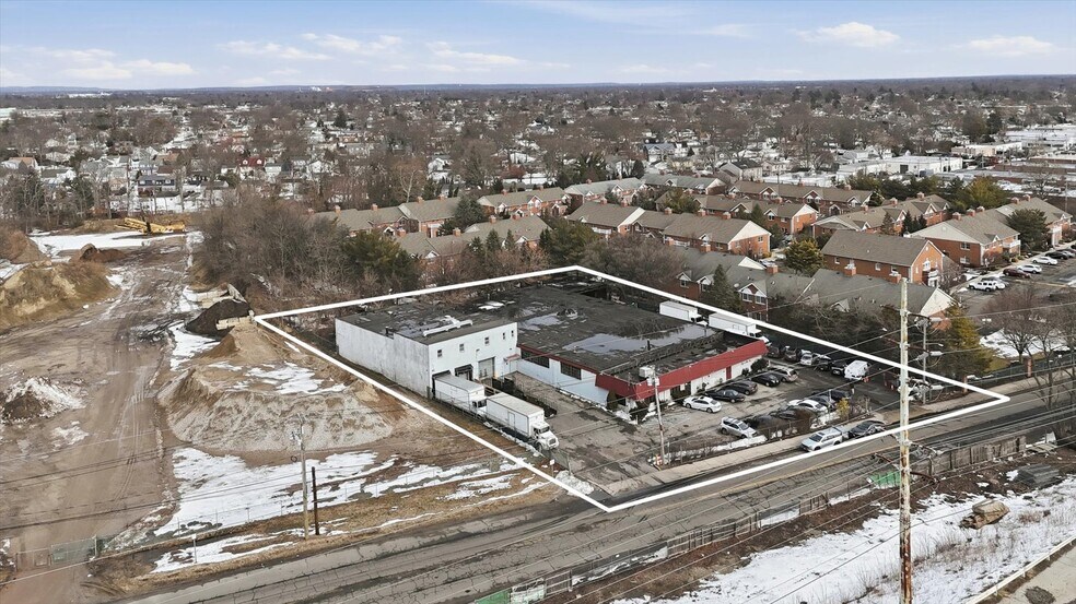 More Photos Of 1245 Marconi Blvd, Copiague Warehouse For Sale