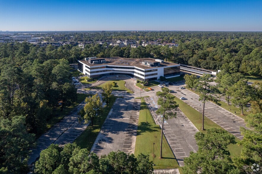 More Photos Of 110-140 Cypress Station Dr, Houston Unknown For Lease