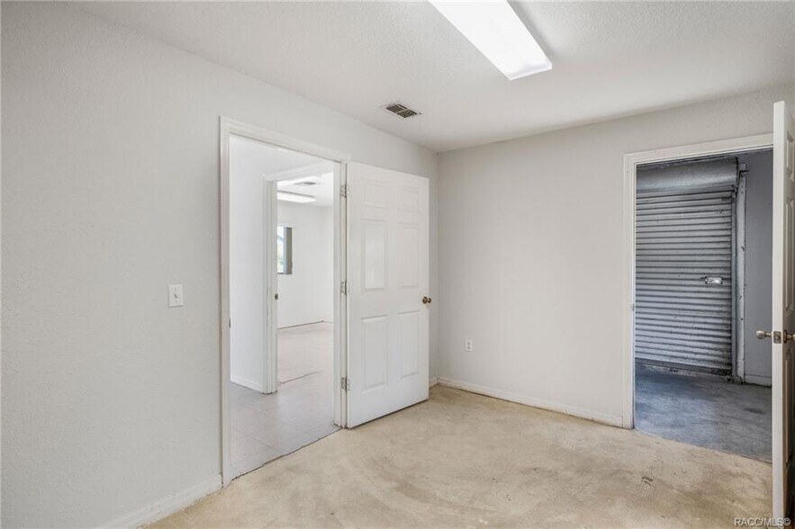 More Photos Of 3490 W Dunnellon Rd, Dunnellon Storefront Retail Office For Sale