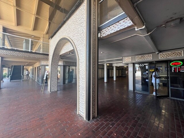 More Photos Of 2917-2999 Fulton Ave, Sacramento Office Residential For Lease