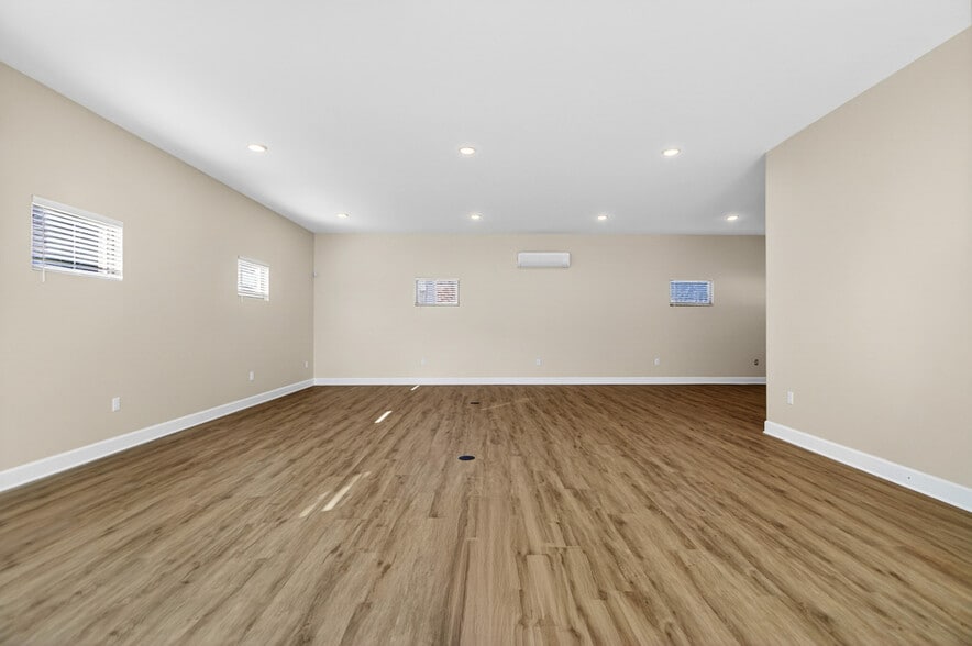 More Photos Of 808 Olive St, North Little Rock Office For Lease