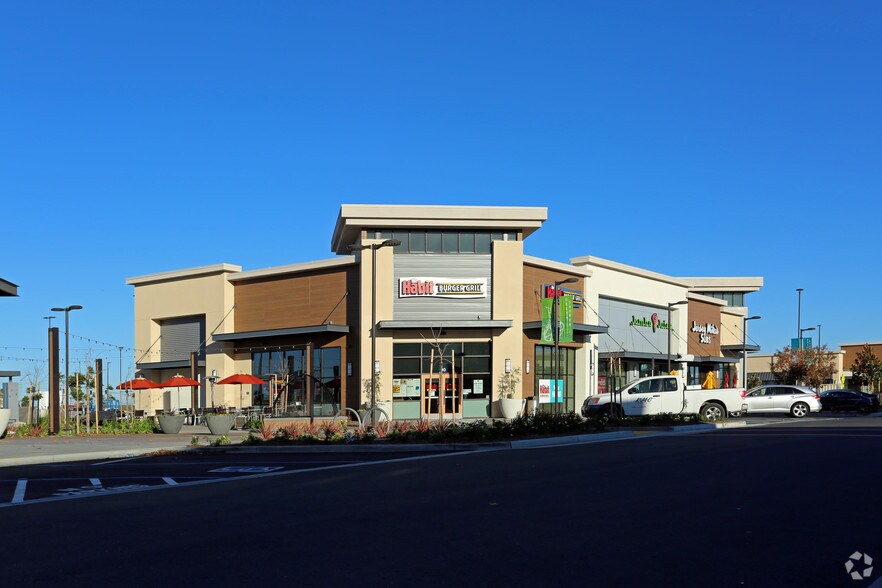 More Photos Of Interstate 5 & Beach Lake Rd, Sacramento Unknown For Lease