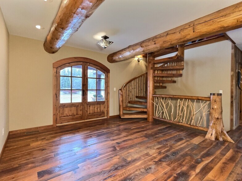 More Photos Of 5771 US Highway 45, Land O Lakes Office For Sale