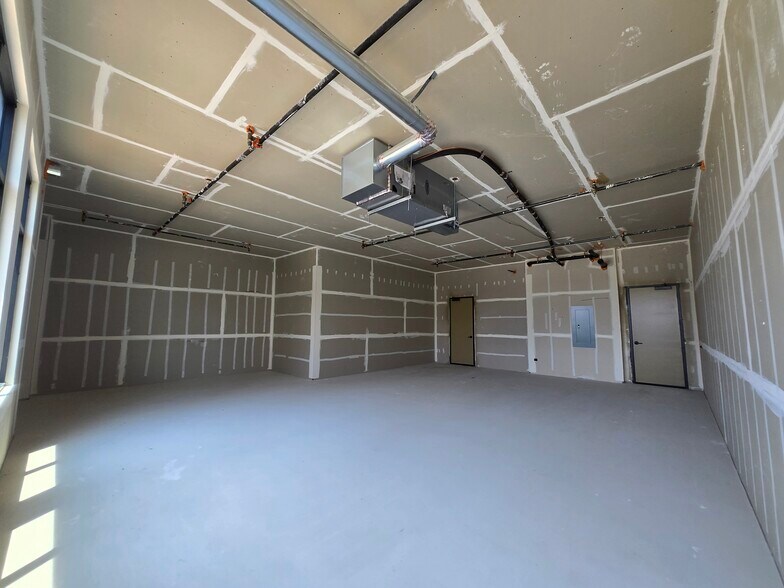 More Photos Of 5624 Philadelphia St, Chino Storefront Retail Office For Sale