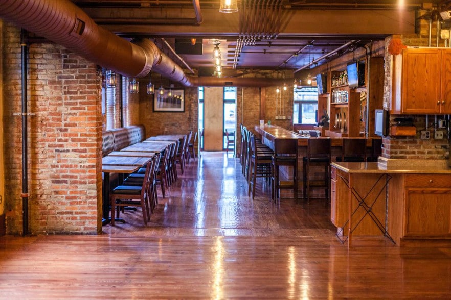More Photos Of 321 N 2nd St, Harrisburg Restaurant For Lease
