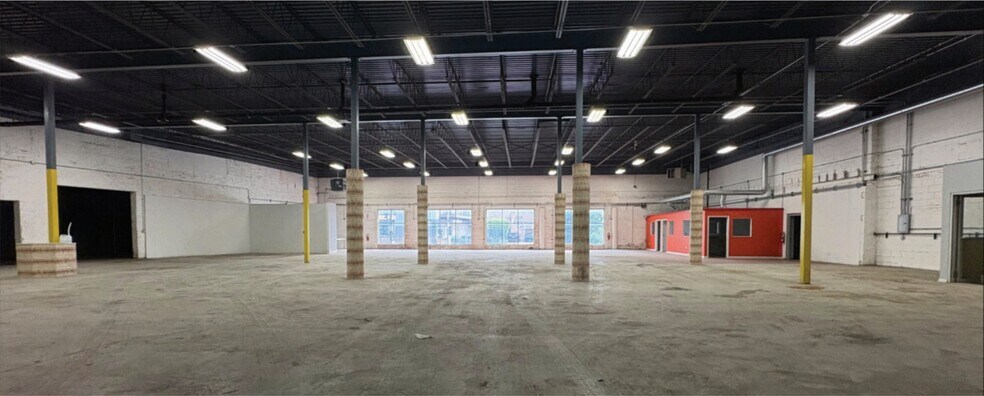 More Photos Of 1850-1860 N Elston Ave, Chicago Warehouse For Lease