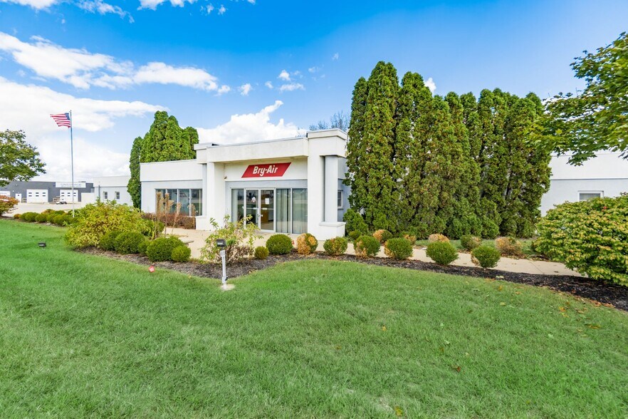 More Photos Of 10793 OH-37, Sunbury Warehouse For Lease