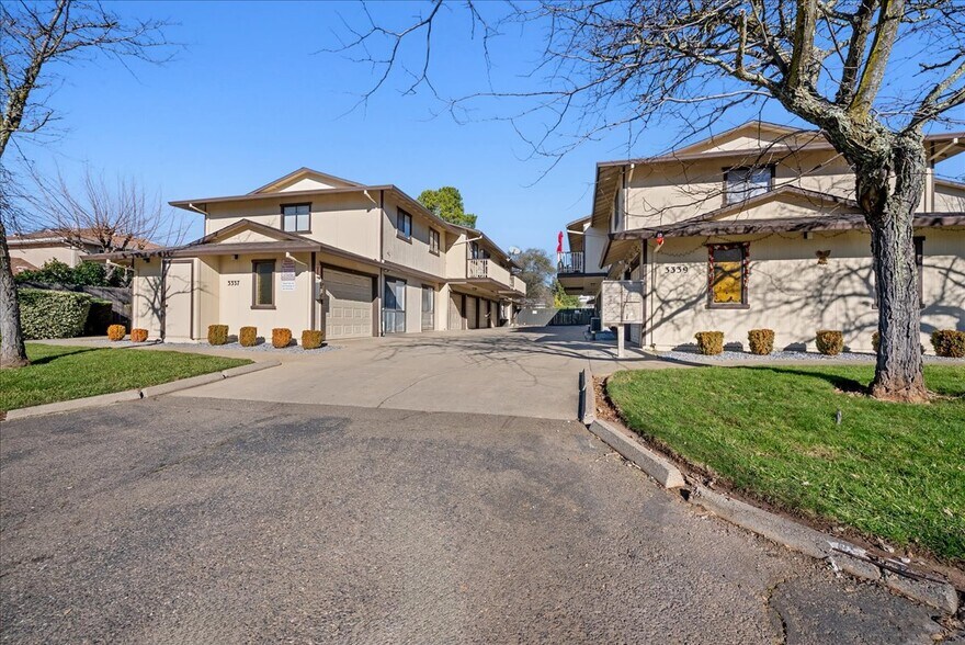 More Photos Of 3337 La Canada Dr, Cameron Park Apartments For Sale