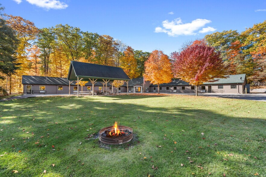 More Photos Of 12800 Cherry Ave, Rapid City Hotel For Sale