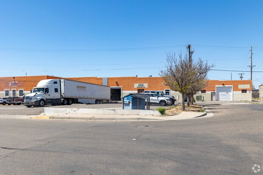 More Photos Of 1823 Commercial St NE, Albuquerque Warehouse For Sale