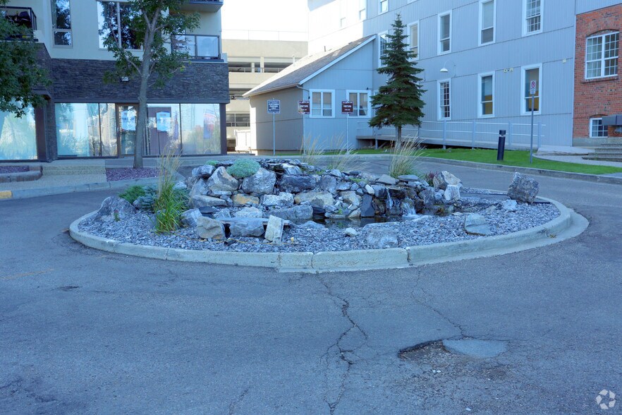 More Photos Of 10149-10159 Saskatchewan Dr NW, Edmonton Apartments For Sale